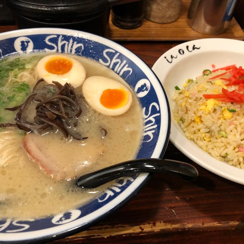 (博多らーめん ShinShin 博多デイトス店)