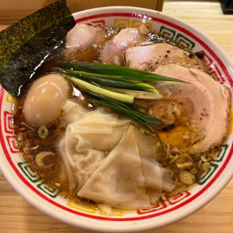 特製醤油ワンタン麺(らぁめん しゅき)
