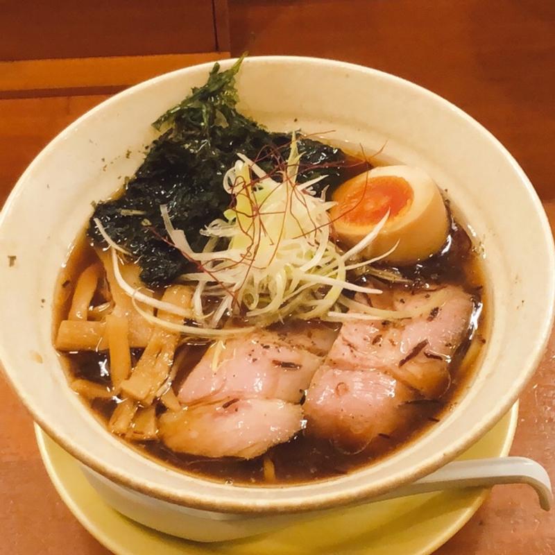 魚元素醤油ラーメン(麺元素)