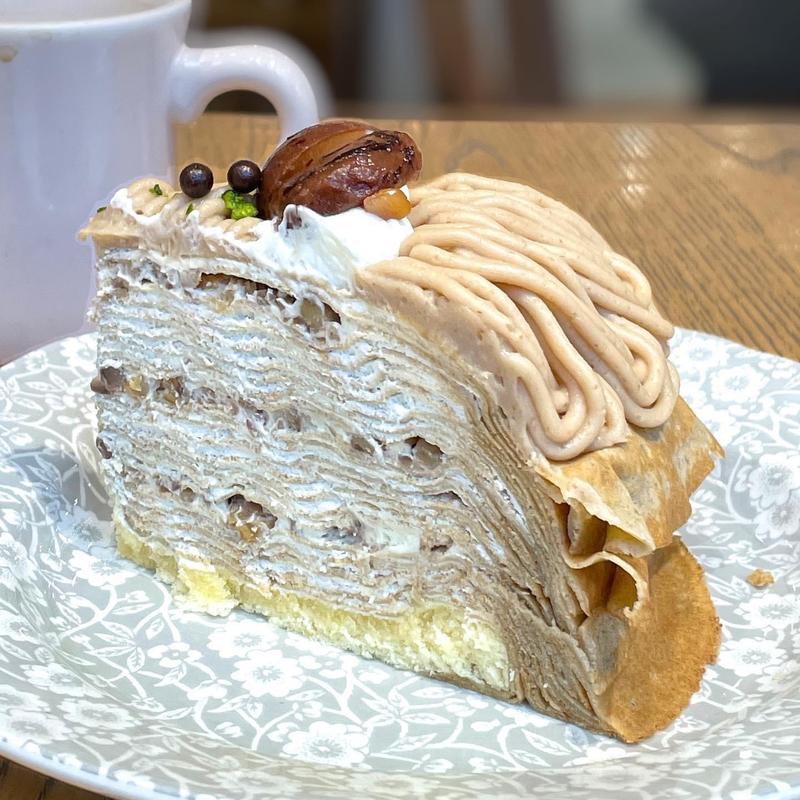 マロンのミルクレープ(アフタヌーンティー・ラブアンドテーブル 表参道)