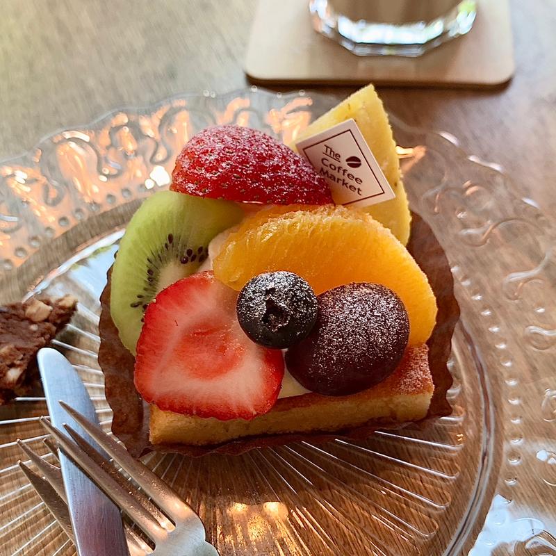 (The Coffee Market + BAKES（勝山店）)