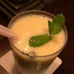 (バー ・キャンファーウッド)