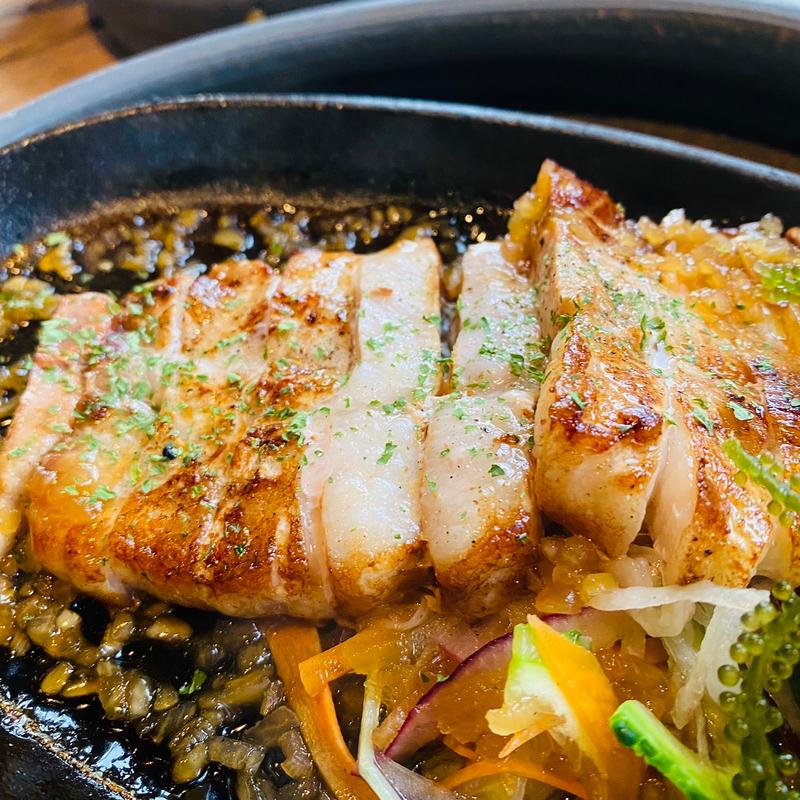 やんばる島豚あぐーロース200g(cafe&restaurant Gyu Ton Pan)