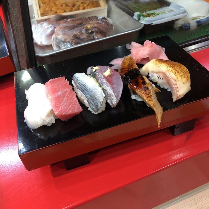 中とろ(さかえすし 玉屋町店)