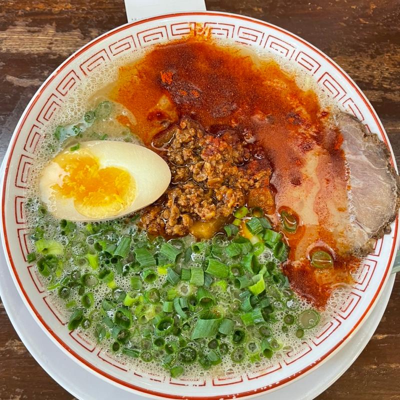 赤だるま(豚骨ラーメン だるま大使 本店)