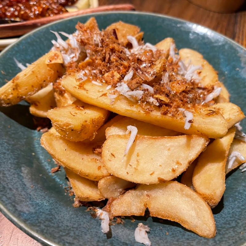 ポテトフライ(漬け野菜isoism)