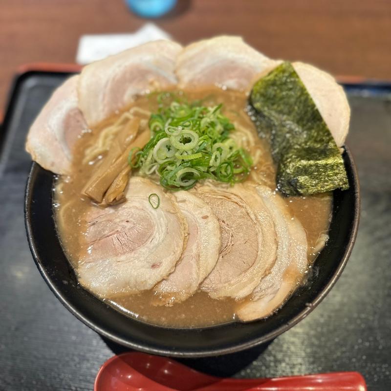 チャーシューメン(らーめん与七)