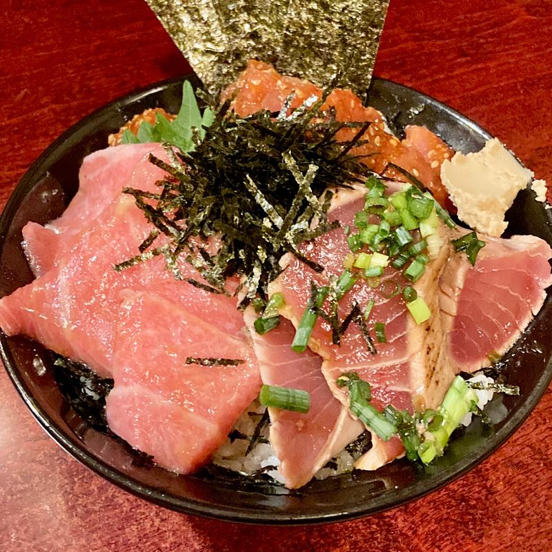 三色丼　中トロ.タタキ.ユッケ(鶴橋まぐろ食堂)
