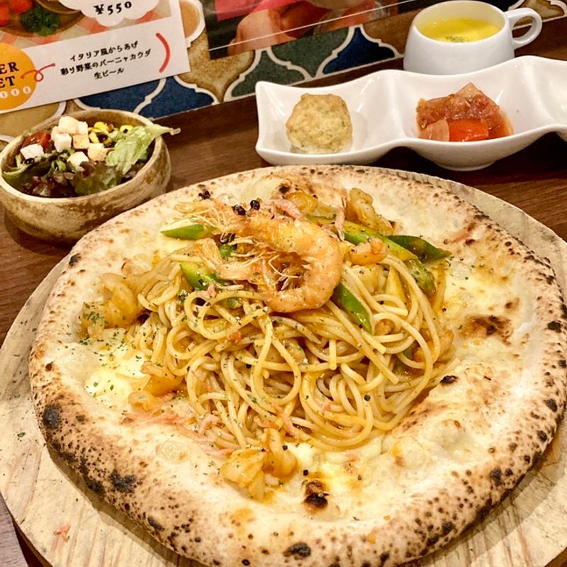 海老とアスパラのアメリケーヌソースパスタ(カサディエッロ)