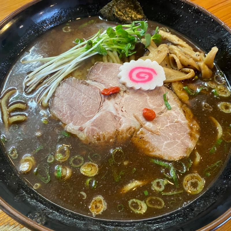 ラーメン(麺屋 渡来人 （めんや とらいじん Try－jin）)