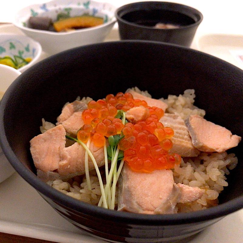 はらこ飯(東北大学病院)