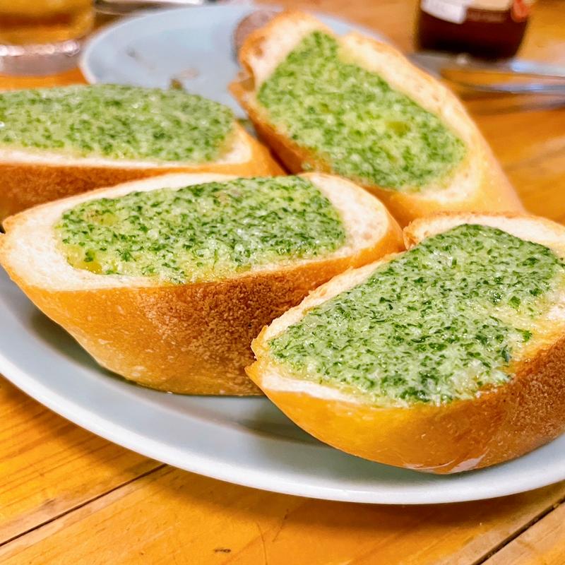 ガーリックトースト(大衆酒場BEETLE 五反田)