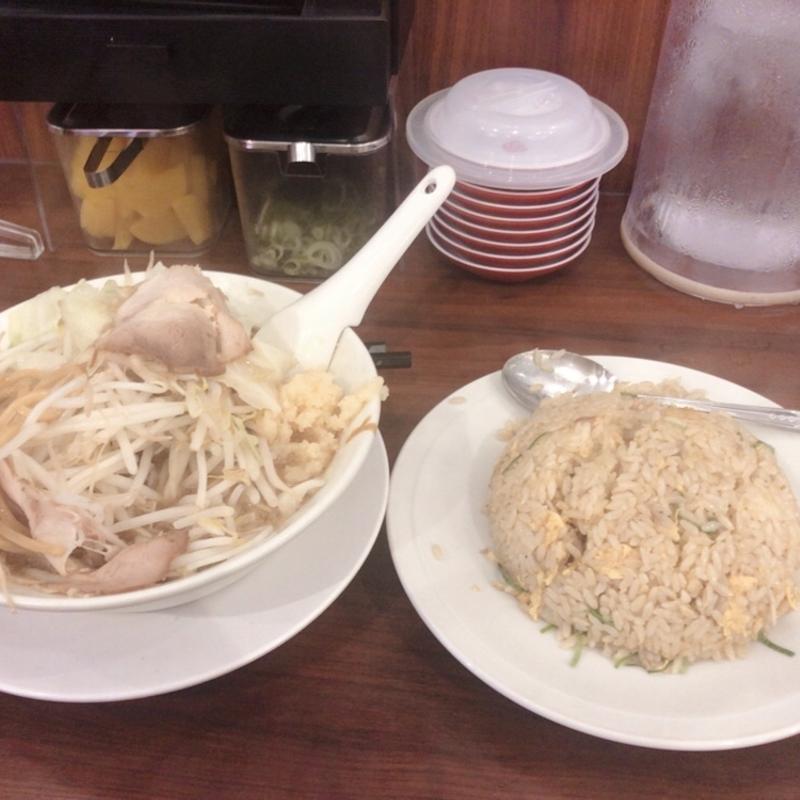 ニンニク背脂醤油ラーメン焼飯定食(京都北白川ラーメン魁力屋 鶴見駒岡店)