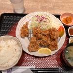 唐揚げ定食(日高屋 オペラシティ店)