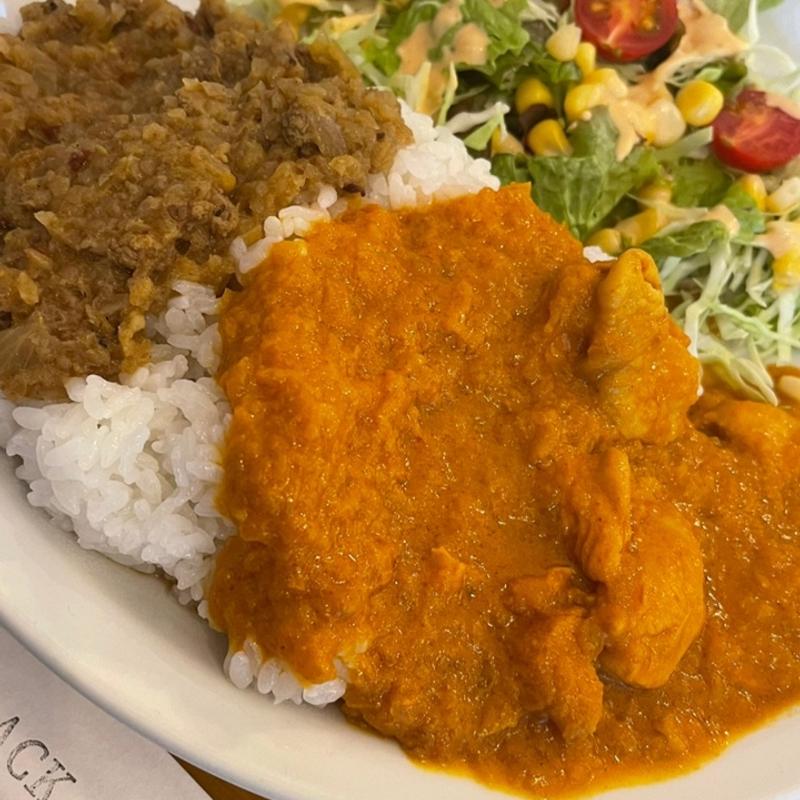 あいがけカレー(チキン&キーマ)(cafe LAID-BACK)