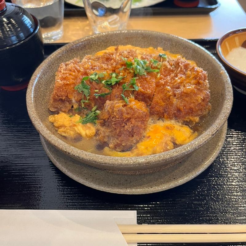 (とんかつ たこつぼ)