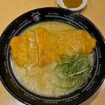 博多白湯カツ咖喱麺