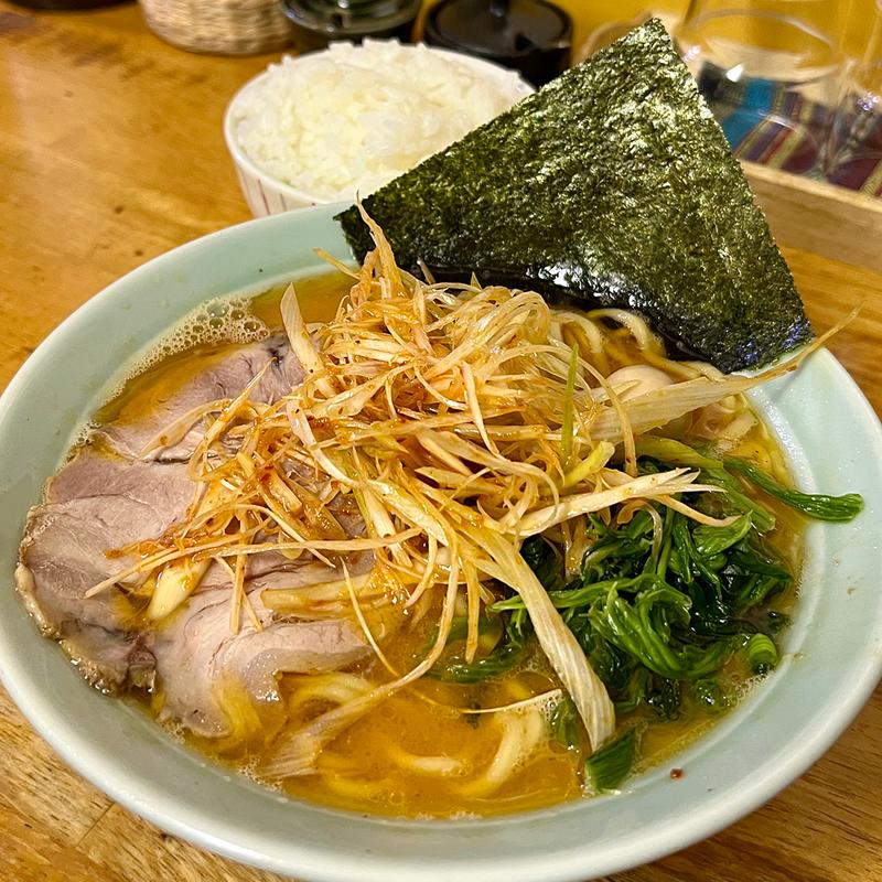 辛ネギラーメン(入船食堂)