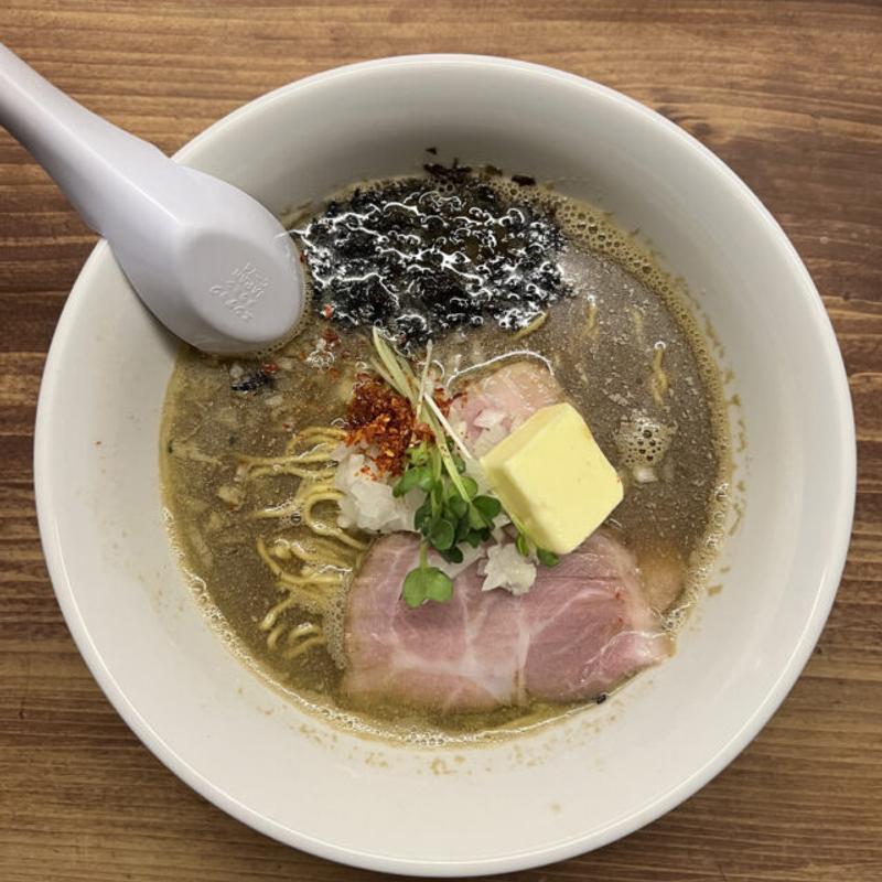 味噌ラーメン(福岡 煮干しラーメン nibora)