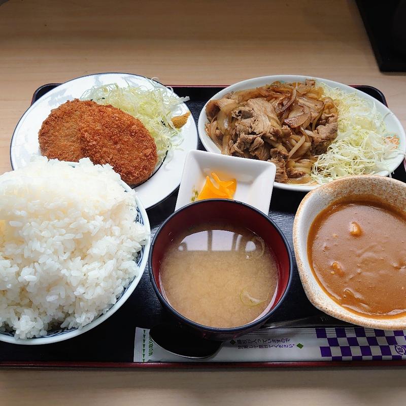 おまかせ定食＋ご飯大盛増し(徳次郎食堂 岩瀬店 )