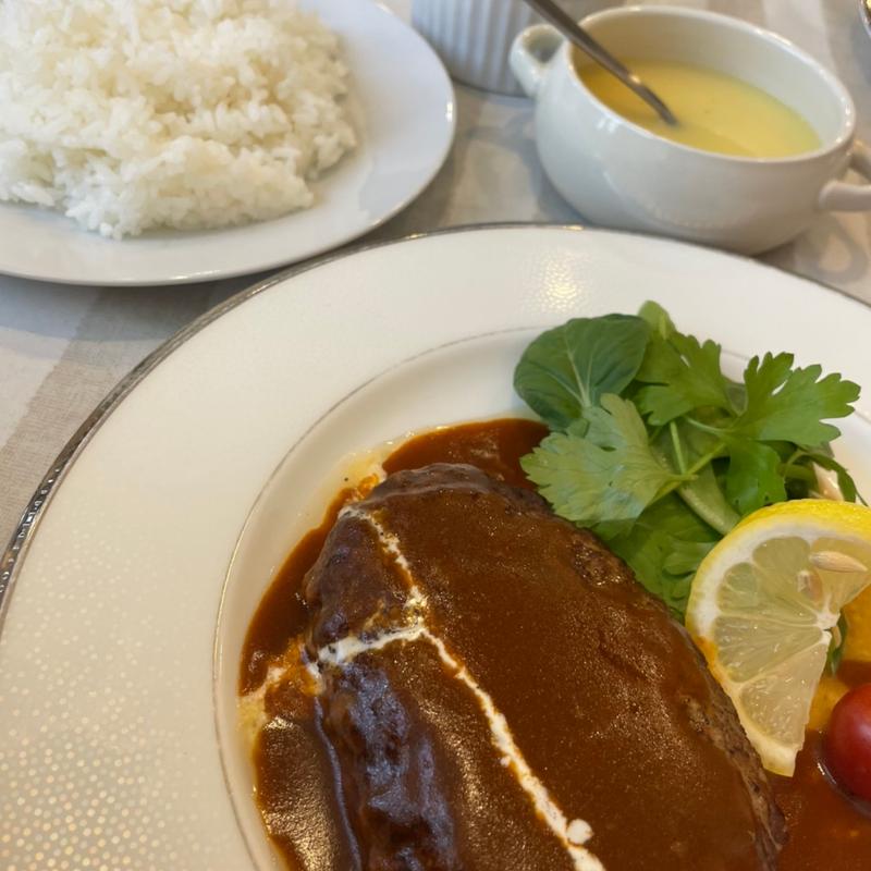 ハンバーグ(レストラン&カフェ ルッシュ)