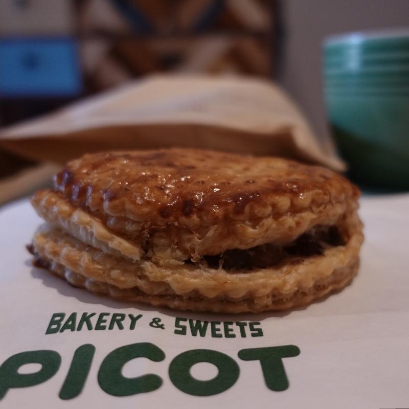 ミートパイ(ベーカリー&スイーツ ピコット)