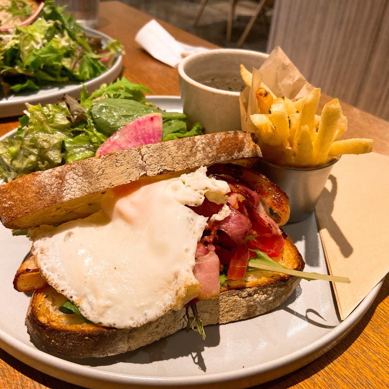 BLTサンド(Head Quarters Cafe 新宿店)