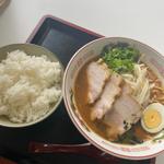 チャーシューメン(市場食堂)