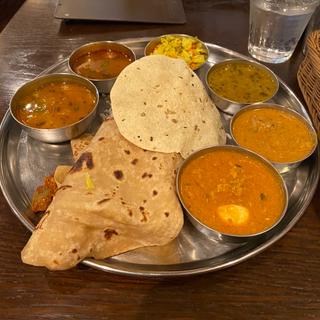 ランチ・ミールス(アーンドラ・ダイニング 銀座 (Andhra Dining GINZA))