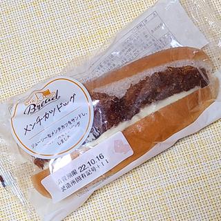 伊藤製パン「メンチカツドッグ」
(アコレ 板橋中丸町店)