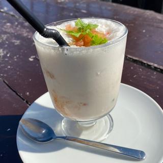 リンゴミルク(アイス)(マールカフェ )