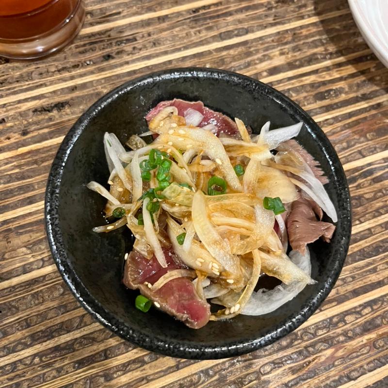 ハツ刺し(もつしげ 野毛小路 )