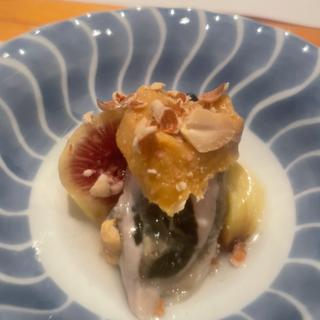 牡蠣といちじくの酢の物(酢味噌)(日本料理 田家)
