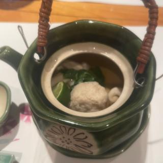 松茸の土瓶蒸し(日本料理 田家)