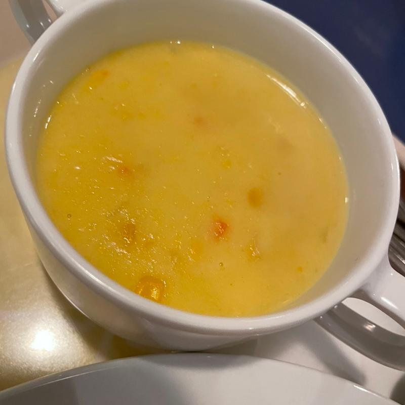 コーンチャウダー(東京ディズニーシー ホライズンベイ・レストラン)