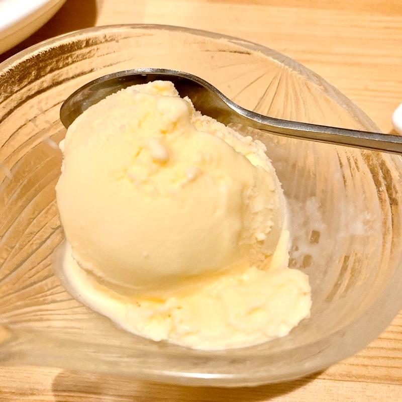 バニラアイス(ホルモン天ぷら まめすけ)