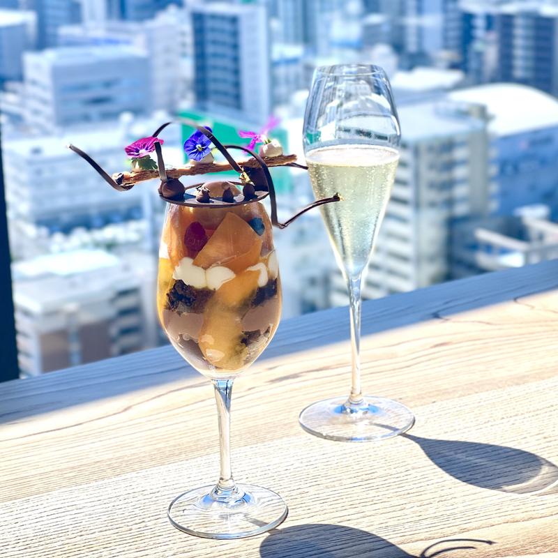 宮崎マンゴープレミアムパフェ乾杯グラスシャンパン付き(adee (アディ))