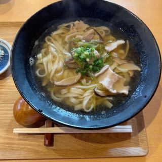 かけ肉うどん(うさぎ屋udon)