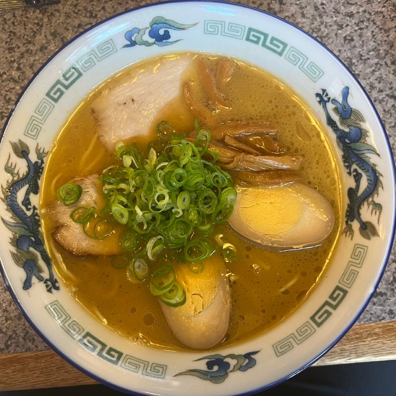 煮玉子ラーメン(にぼし家)