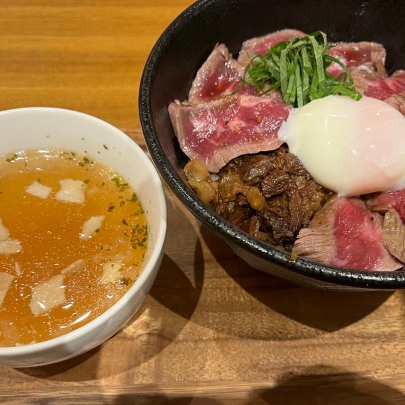 あか牛丼(あか牛Dining yoka-yoka KITTE博多店)