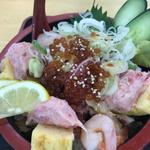 海鮮丼(野口鮮魚店 （ノグチセンギョテン）)