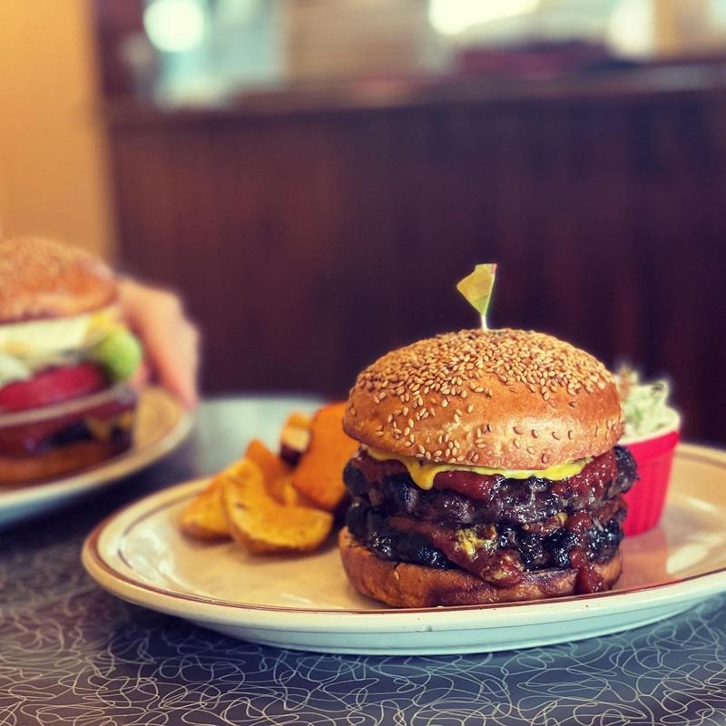 ダブルバーガー(BACK HOME meal & bake （バックホーム）)