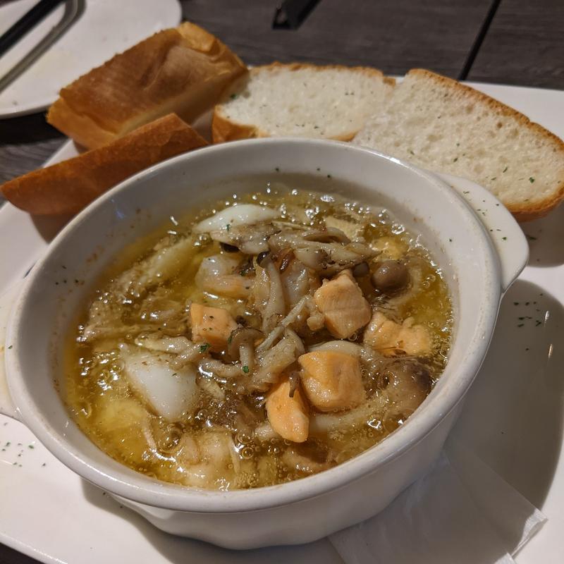 アヒージョ(Osteria Lauro)