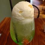 クリームソーダ