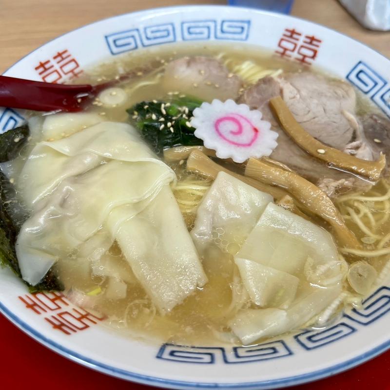 塩ワンタン麺(ワンタンチンタンアンポンタン)