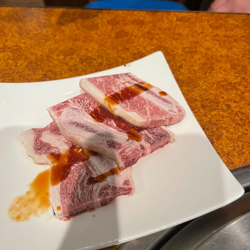 骨付きカルビ(元屋はせ川)