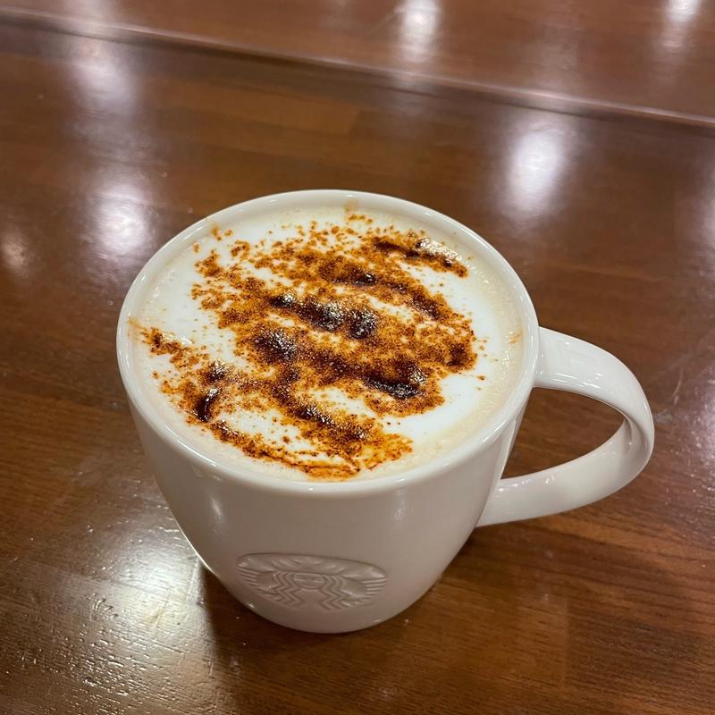 クレームブリュレラテ(スターバックス コーヒー シモキタエキウエ店)