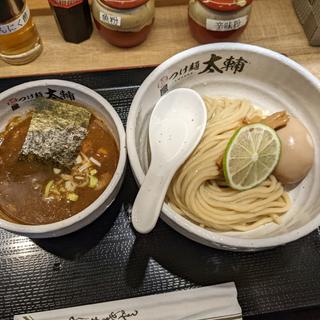 味玉魚介豚骨つけ麺

味玉トッピング(つけ麺太輔)