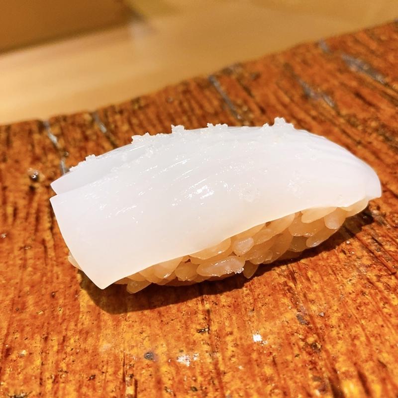 やりいか（おまかせコース）(鮨 やくしどう)