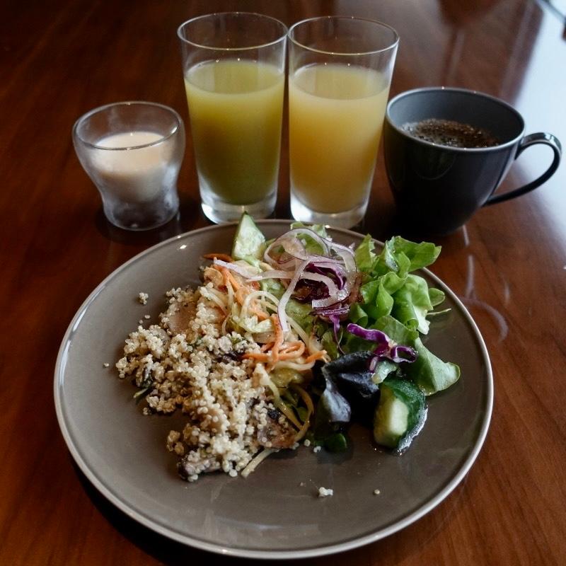 サラダ(リバーサイドキッチン＆バー | Riverside Kitchen&Bar)